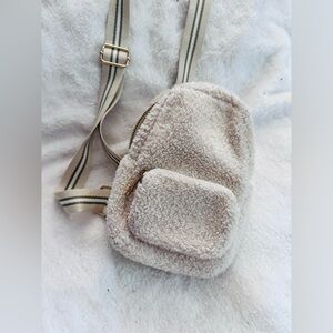 Pre-Loved Sondra Roberts Cream Sherpa Backpack